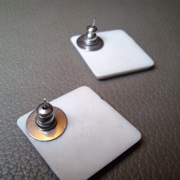 Square Retro Geometric Stud Earring Sparkling Orange Black Design 1 Inch Diamond - Picture 5 of 6